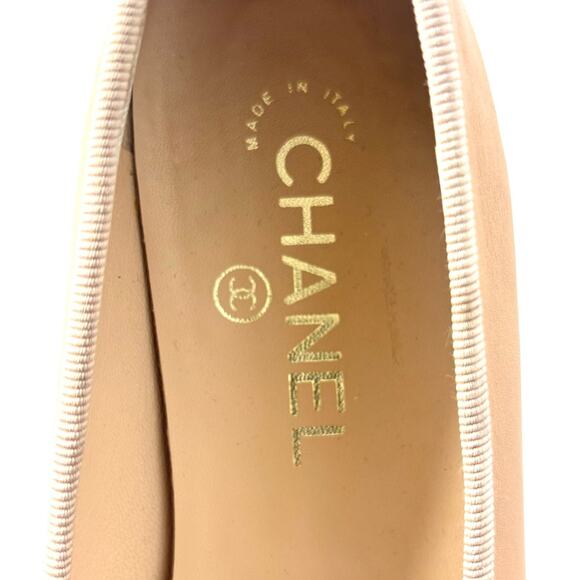 Chanel CC Logo Beige Black Leather Bow Embellished Ballet Flats 36.5 - Picture 9 of 11
